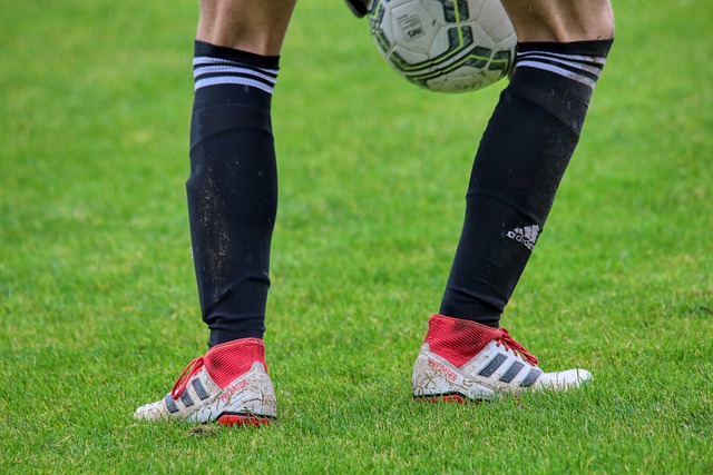 欧洲头条丨坐不上谈判桌的欧洲怎么想，怎么办？.